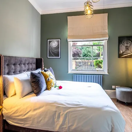 The Chambers At The Dukes Townhouse Appartement